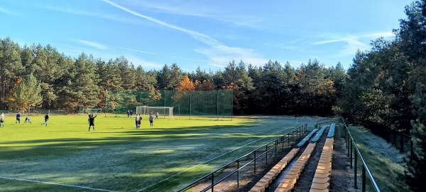 Boisko Rybak w Parowej - Parowa