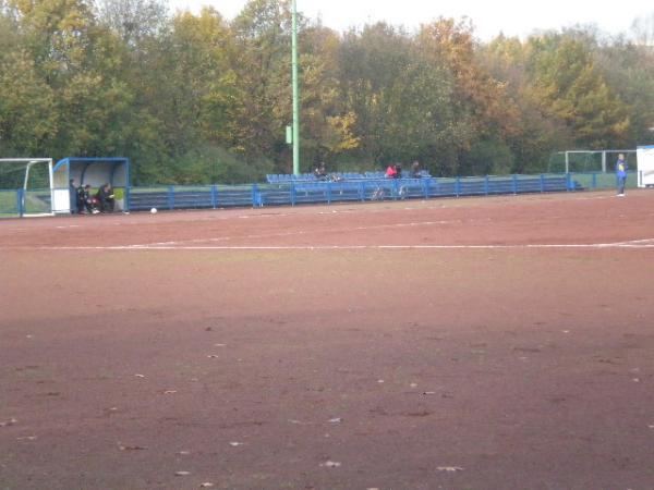 Bezirkssportanlage Reckfeldstraße - Gelsenkirchen-Bismarck