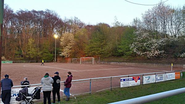 Sportplatz am Waldesrand - Bochum-Linden