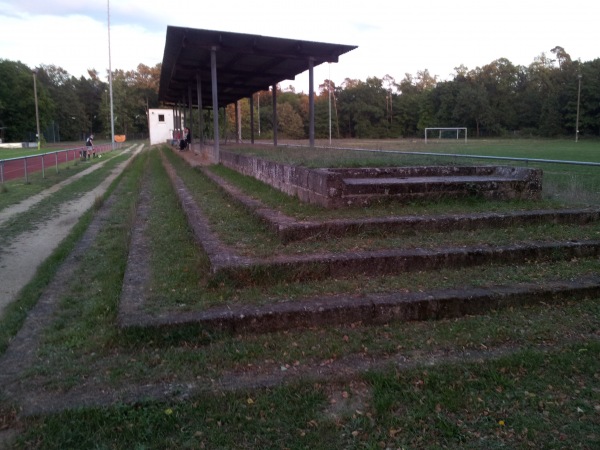 Stadion Waldfrieden - Pfungstadt-Eschollbrücken
