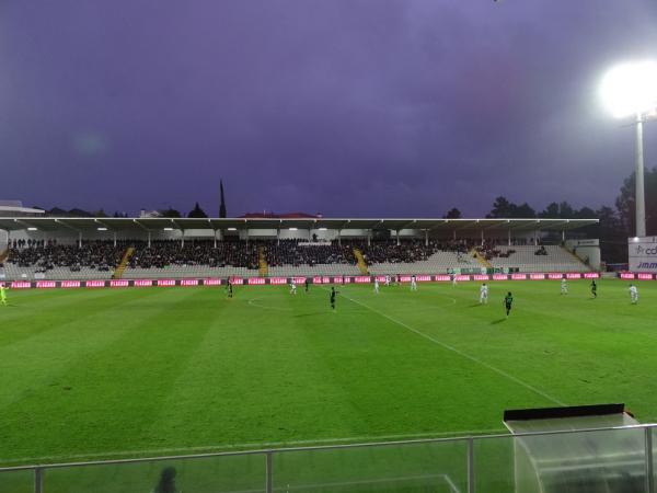 Estádio Comendador Joaquim de Almeida Freitas - Moreira de Cónegos