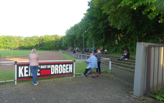 Stadion Bergheim - Duisburg-Rheinhausen-Bergheim