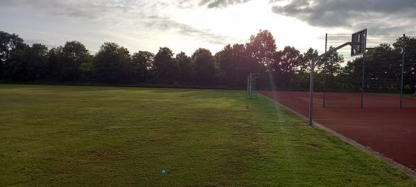 Sportplatz Alexander-von-Humboldt-Schule - Neumünster-Einfeld