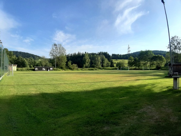 Alter Sportplatz Rossweidemühle - Miltach-Altrandsberg