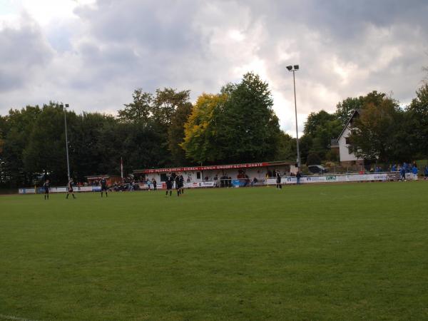 Sportplatz Am Löwener Tor - Willebadessen-Peckelsheim
