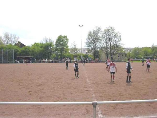 Sportplatz Bladenhorster Straße - Herne-Holthausen