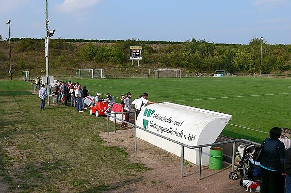 Uwe-Becker-Stadion - Worms-Pfeddersheim