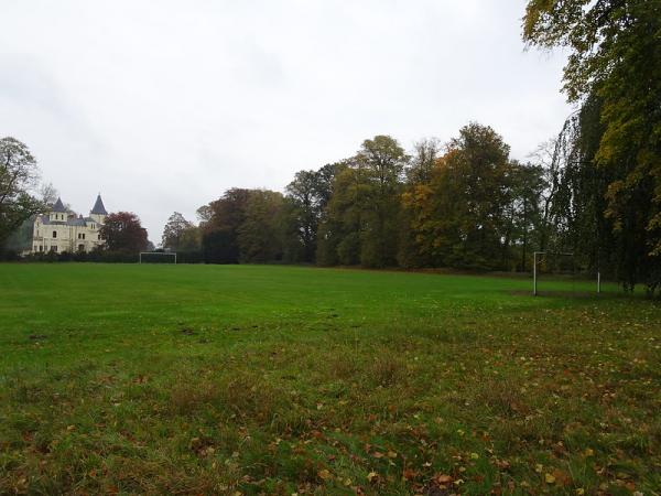 Sportplatz am Schloß - Lützow/Mecklenburg