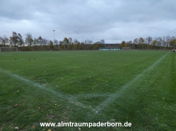 Sportplatz Bleiwäsche - Bad Wünnenberg-Bleiwäsche