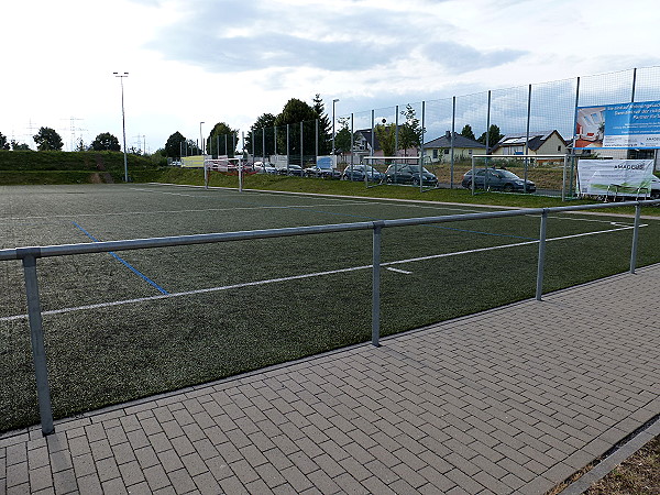 Auto-Bach-Sportanlage auf dem Reckenforst Platz 2 - Limburg/Lahn-Dietkirchen