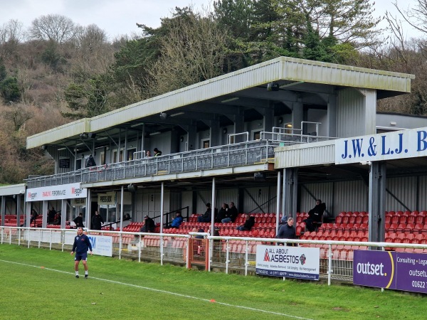 Crabble Athletic Ground - Dover-River, Kent