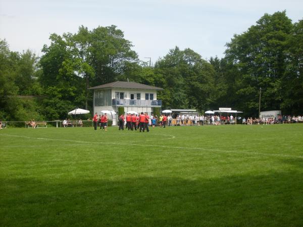 Sportplatz an der Felsfaltung - Hövels-Niederhövels