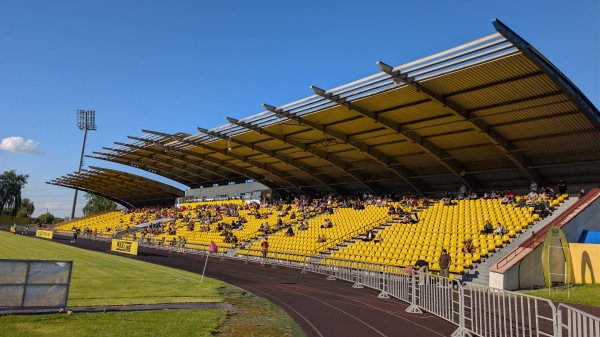 Stadyen Stroitel - Salihorsk (Soligorsk)