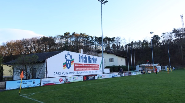 Sportplatz Pottenstein - Pottenstein