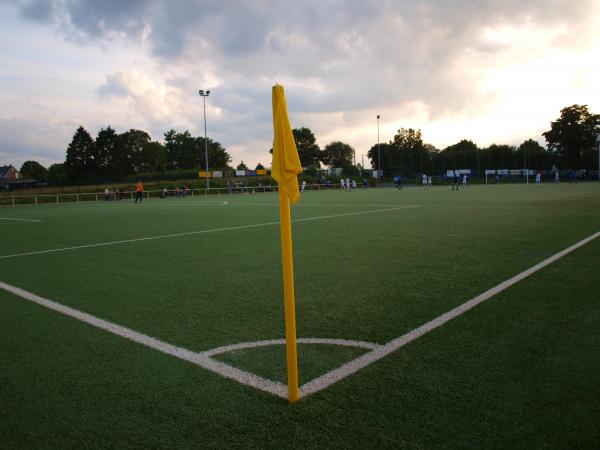 Sportplatz Opp Linde - Wuppertal-Linde