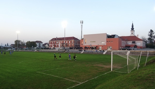 Stadion NK Slavonac - Nova Kapela