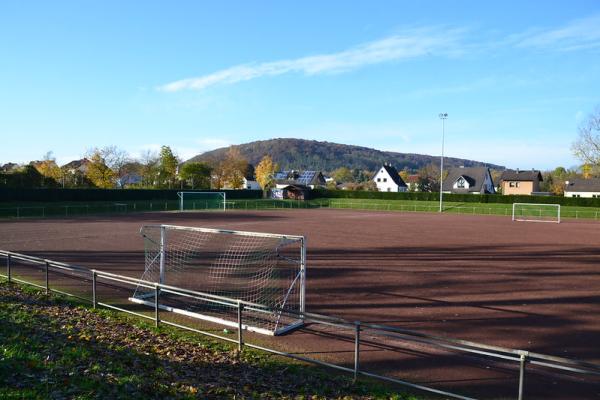 Rhein-Ahr-Stadion Nebenplatz - Sinzig