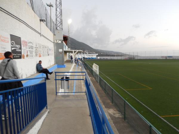 Campo de Futbol Tomas Hernandez Alonso - Guia de Isora, Tenerife, CN