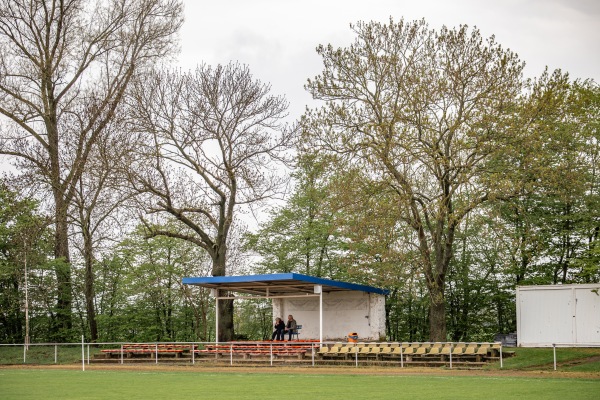 Rudolf-Harbig-Kampfbahn - Parthenstein-Großsteinberg