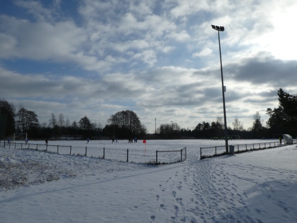 Boisko w Świdnicy obok - Świdnica (zielonogórski)