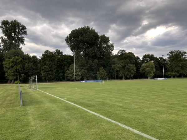 Volksparkstadion Nebenplatz 3 - Neuruppin
