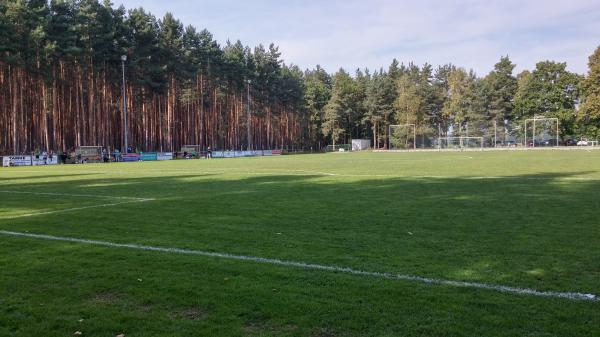 Waldstadion - Großnaundorf