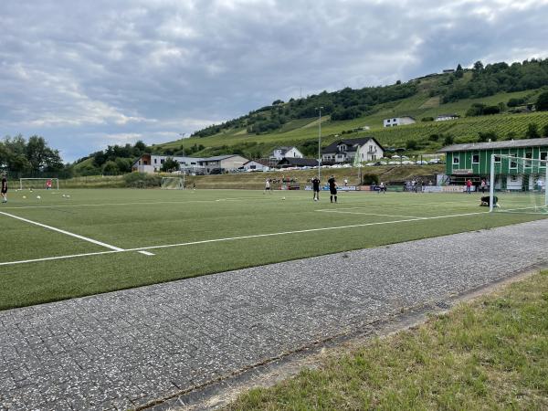 Sportplatz an der Mosel - Reil/Mosel
