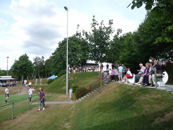 Sportplatz auf Deslochs Höhen - Desloch