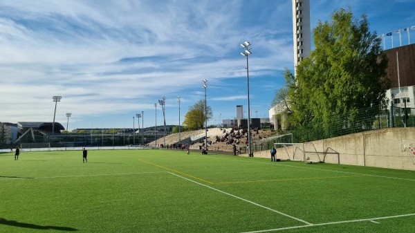 Töölön pallokenttä tekonurmi 1 - Helsinki (Helsingfors)