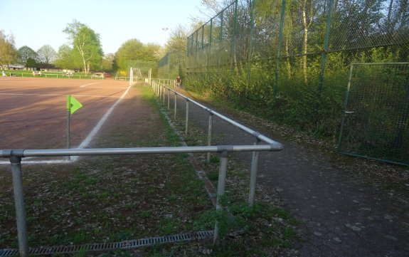 Sportplatz Hohenbruchstraße - Velbert-Neviges