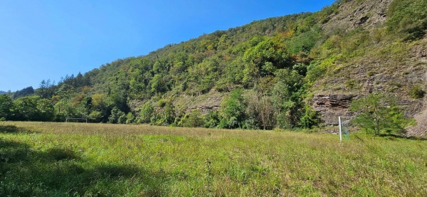 Sportplatz am Pommerbach - Pommern/Mosel