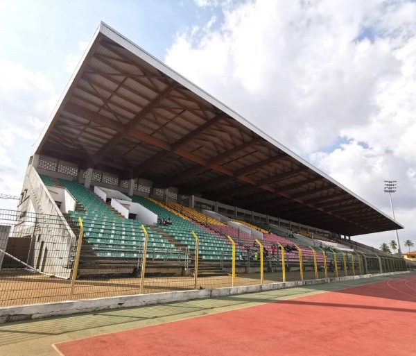 Stade Charles de Gaulle - Porto-Novo