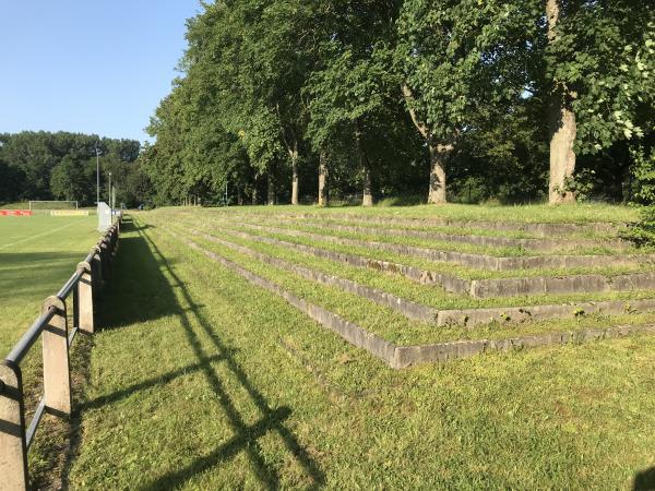 Stadion an der Sandgrube - Karlsruhe-Neureut