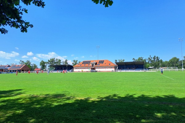 Stadion TJ Sokol - Kostice u Břeclavě