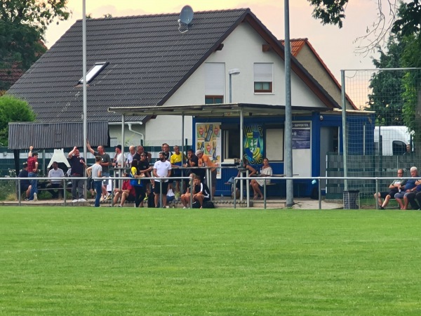 Sportplatz Großkugel - Kabelsketal-Großkugel