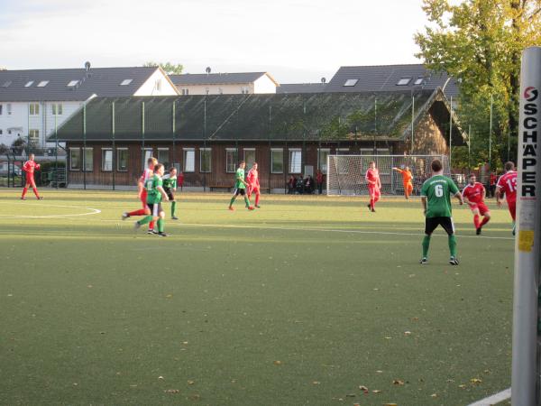 Sportplatz Bornitzstraße - Berlin-Lichtenberg