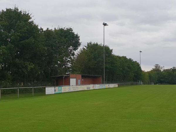 Sportanlage Ackerbergstraße - Uetze-Dollbergen