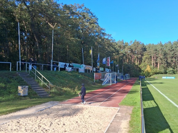 Sportanlage Niederheide - Hohen Neuendorf-Niederheide