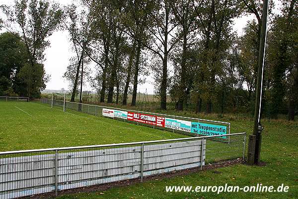 Sport- & Gemeindezentrum Altlüdersdorf - Gransee-Altlüdersdorf