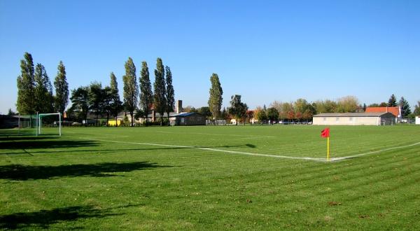 Sportplatz Röglitz - Schkopau-Röglitz