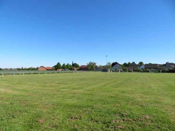 Sportplatz Latherwischweg - Giesen