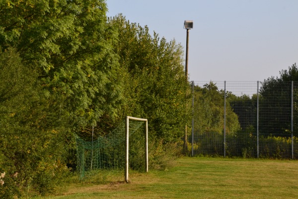 Sportanlage an der B1 B-Platz - Elze-Mehle