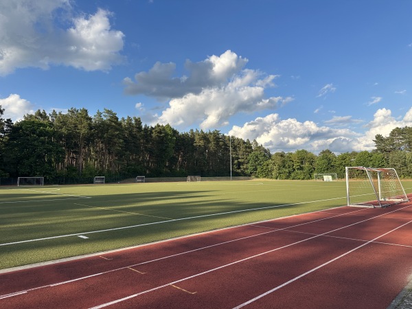 Schul- und Sportzentrum Borgsdorf Platz 2 - Hohen Neuendorf-Borgsdorf