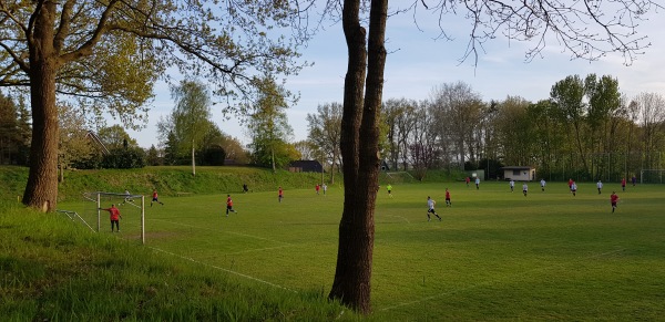 Sportplatz Achtern Barg - Kleve/Kreis Steinburg