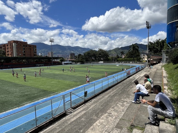 Cancha El Dorado - Envigado