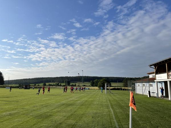 Sportanlage am Hirschhof - Holzheim/Forst 