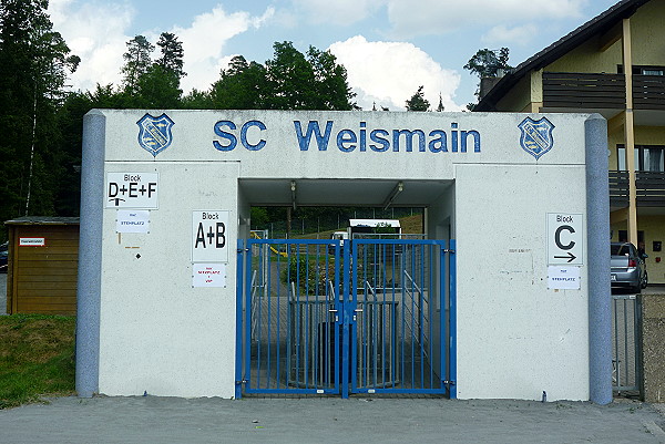 Waldstadion - Weismain