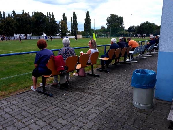 Sportplatz an der Zuckerfabrik - Osternienburger Land-Wulfen