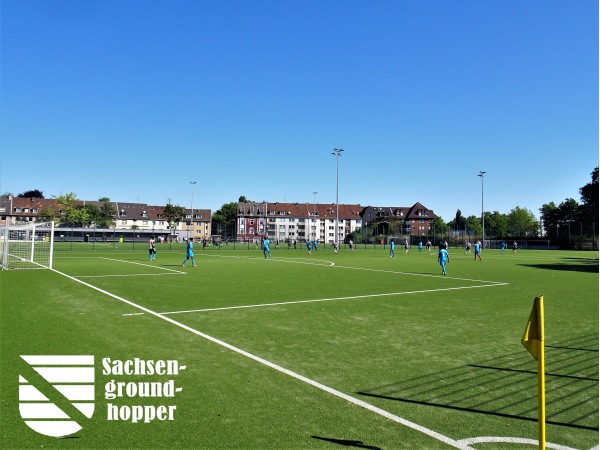 Bezirkssportanlage Bäuminghausstraße Platz 3 - Essen/Ruhr-Altenessen