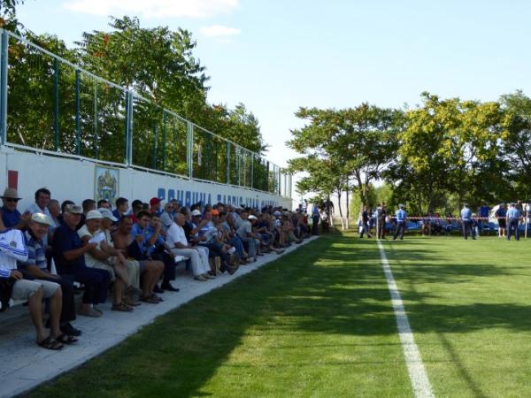 Stadion Zatys - Hornostayivka